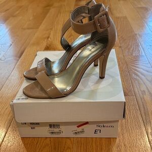 Style & Co. Women's Tan Heeled Sandals